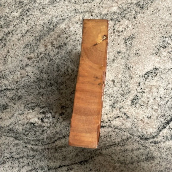 Wooden letter E - Picture 3 of 5